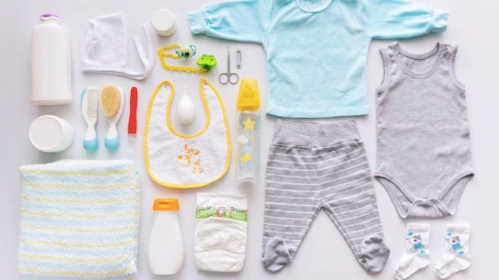 பிறந்த குழந்தைகளுக்கான ஆடைகள்